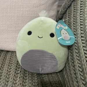 Herb Squishmallow